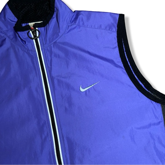 Vintage 90s Nike Windbreaker Vest - Picture 3 of 5